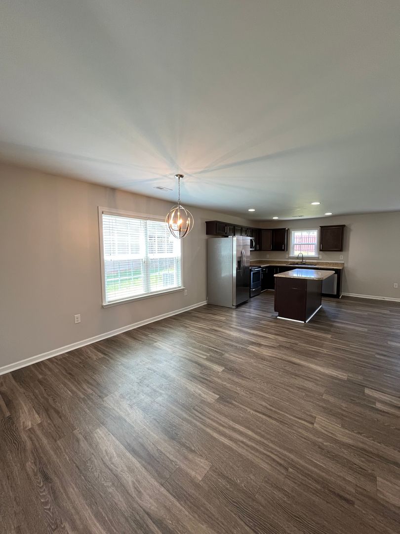 311 Glenlea Lane 2 of 12