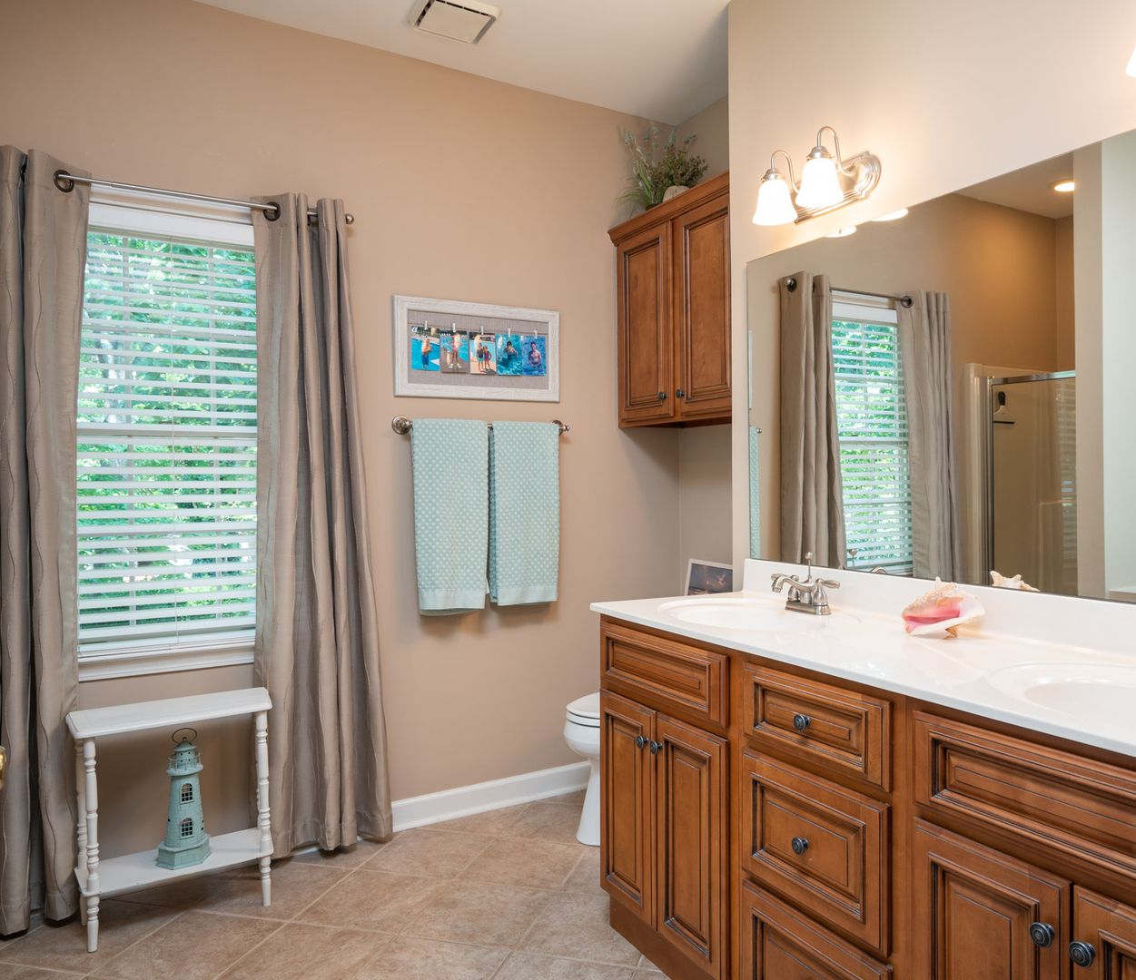 201 West Hypericum Lane 12 of 30