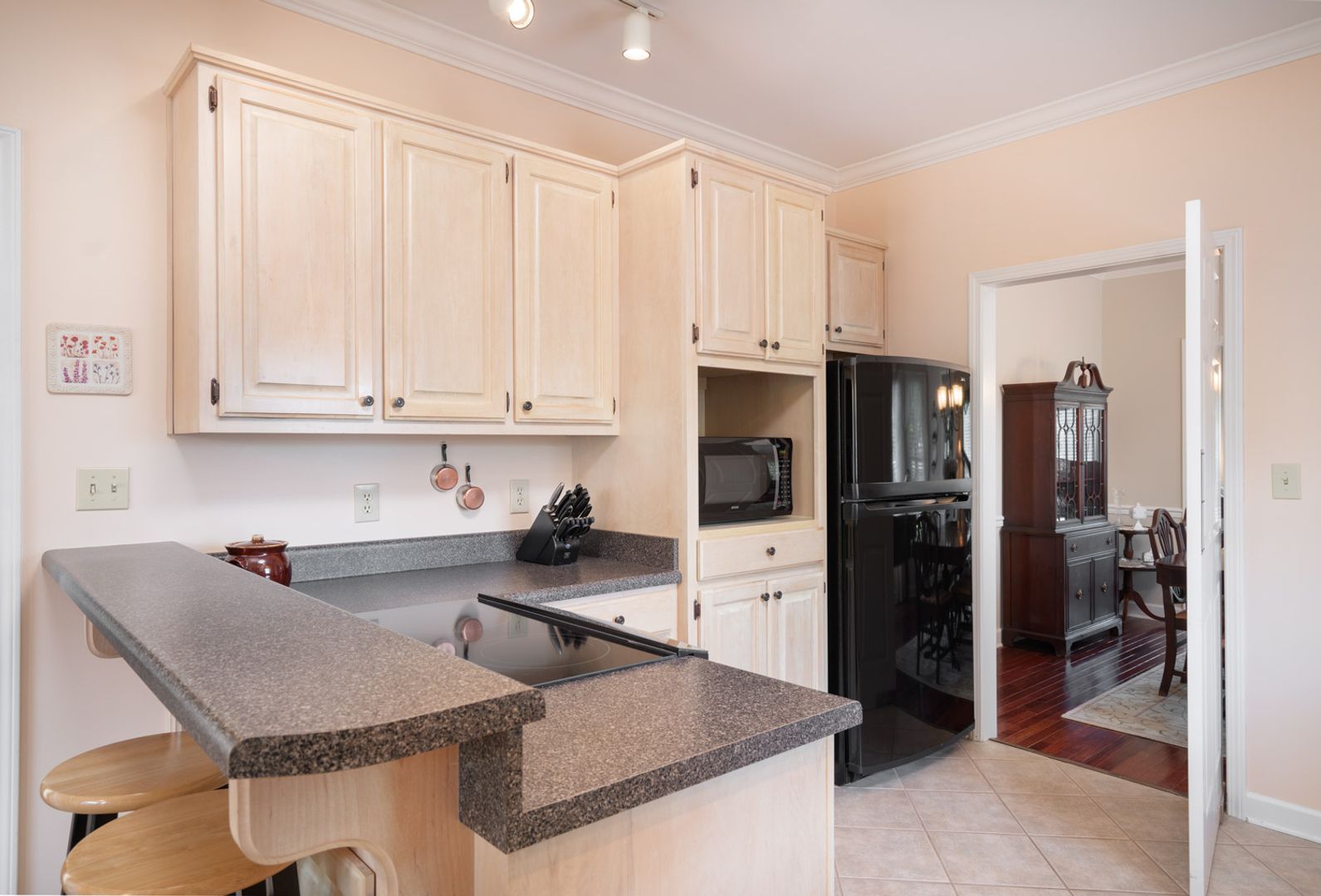 201 West Hypericum Lane 9 of 30