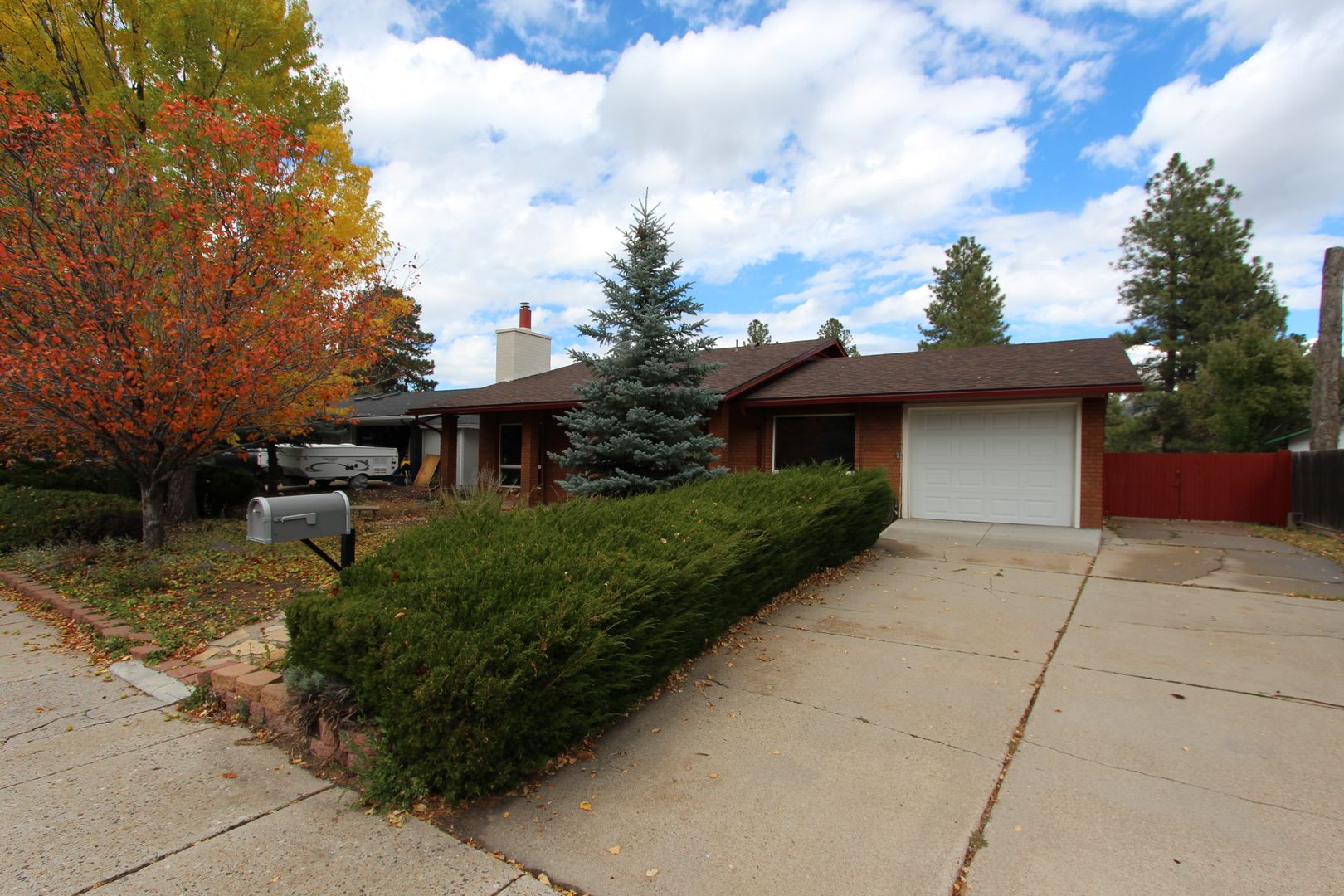 Flagstaff House: 1052 E. Apple Way