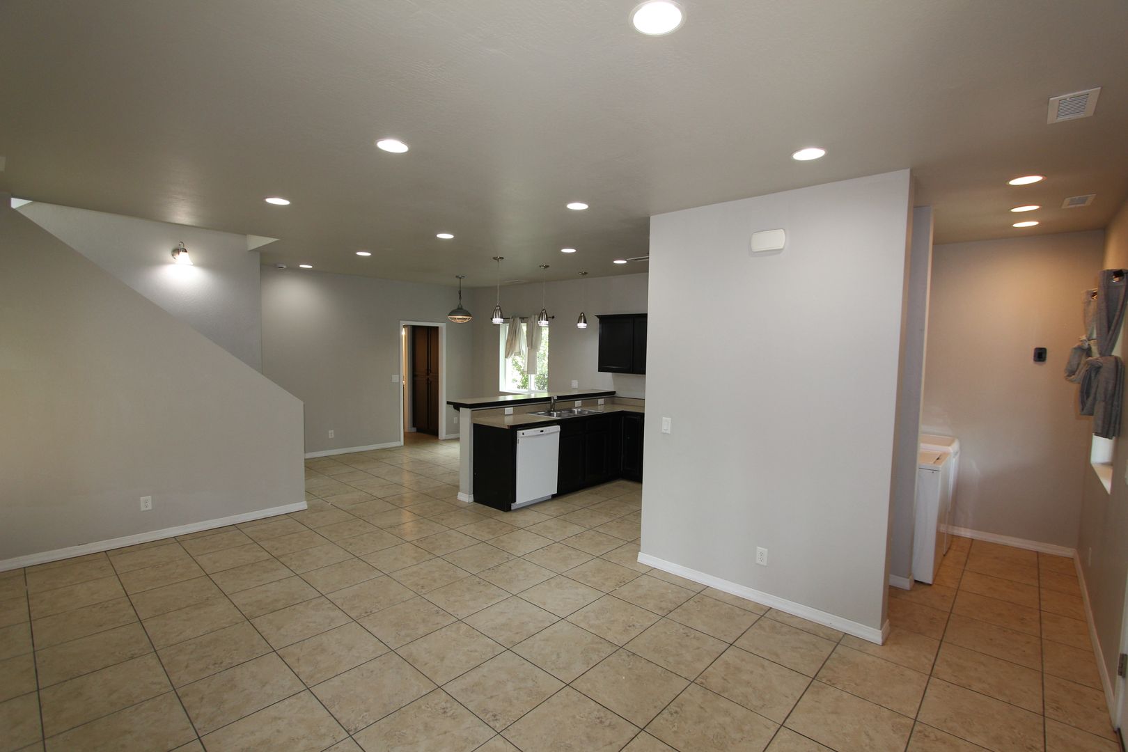 Flagstaff House: 504 S. O'leary Street