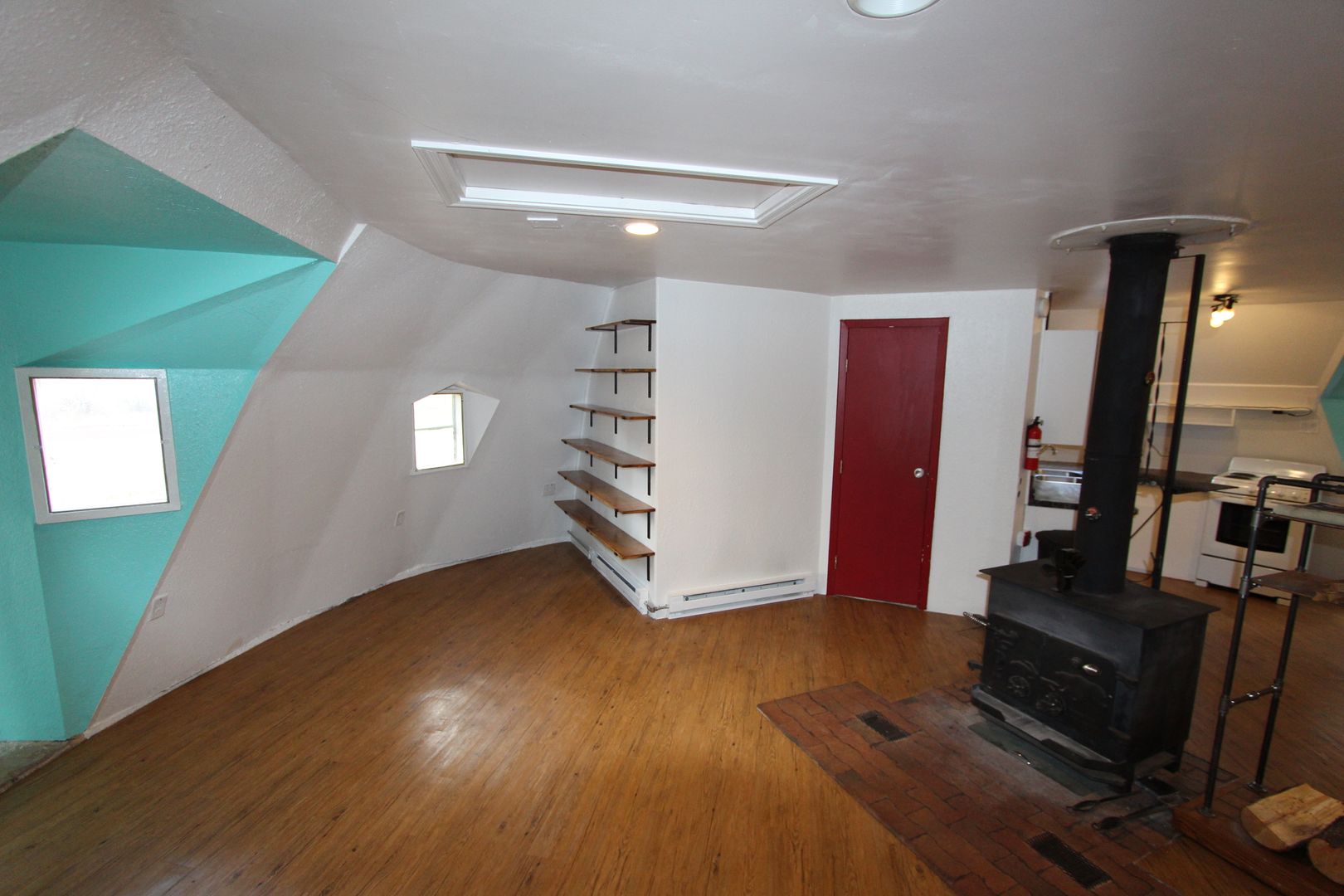 Parks House: 11694 E Rainbow Ave