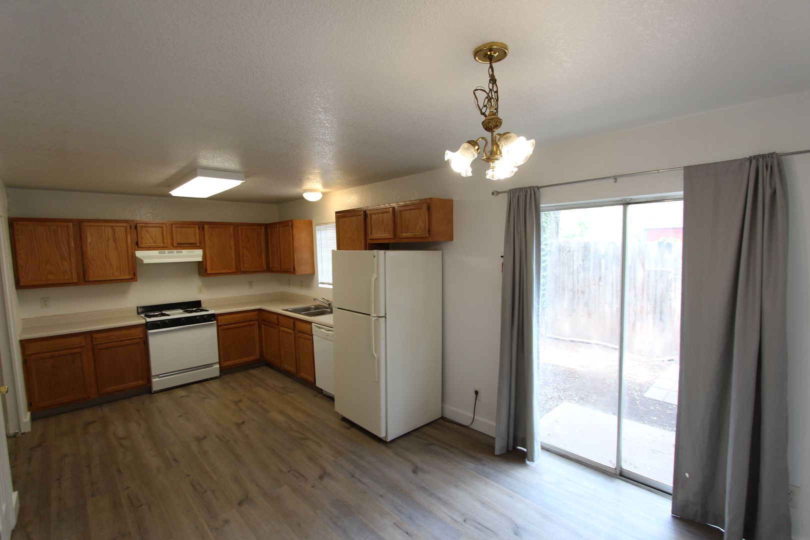 Flagstaff Apartment: 2115 N. West St.