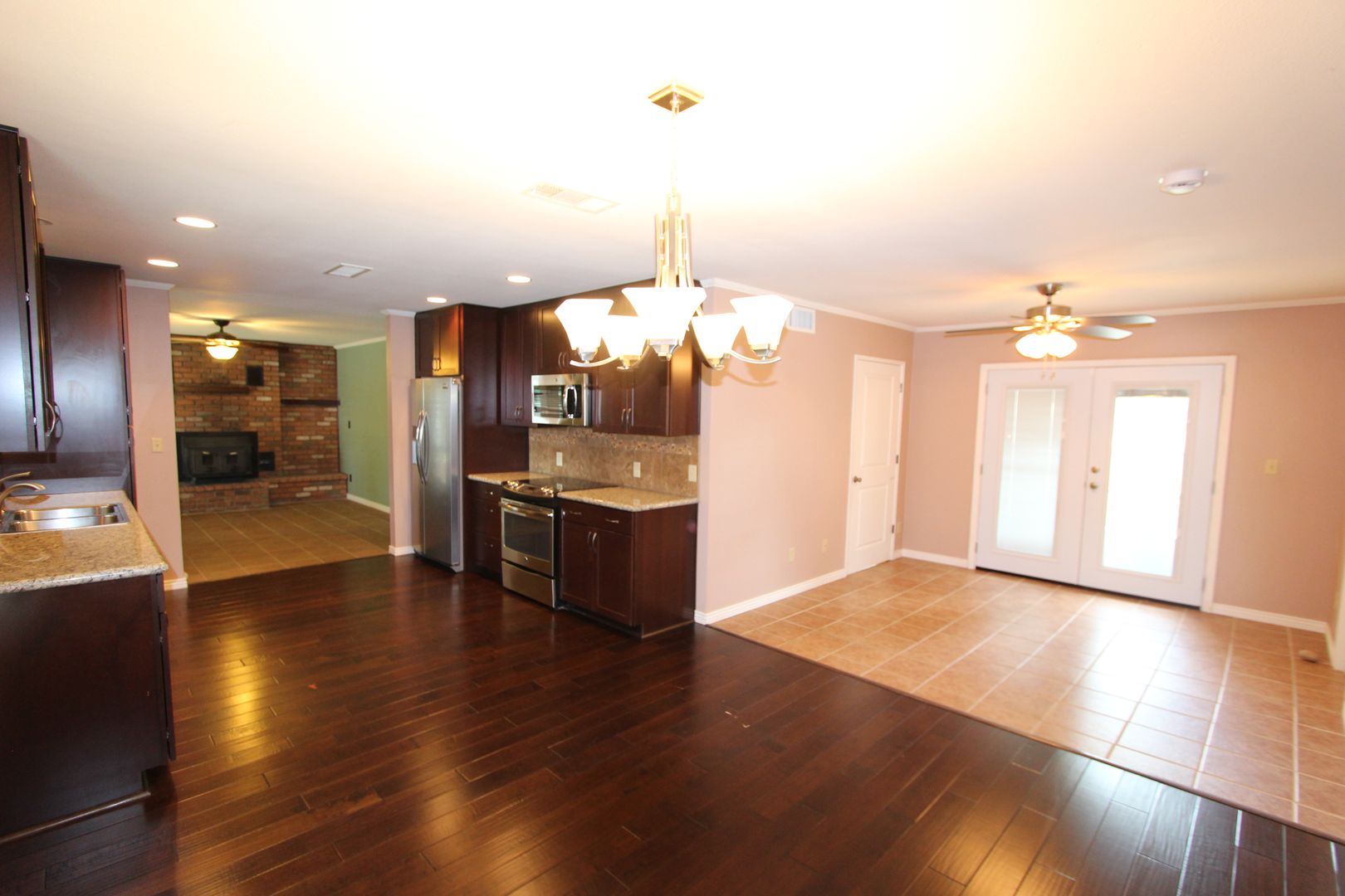 Flagstaff House: 1052 E. Apple Way