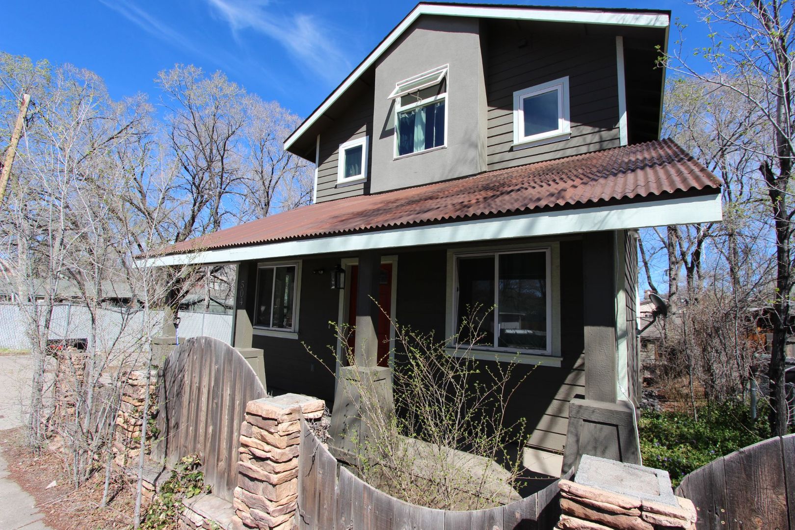 Flagstaff House: 504 S. O'leary Street