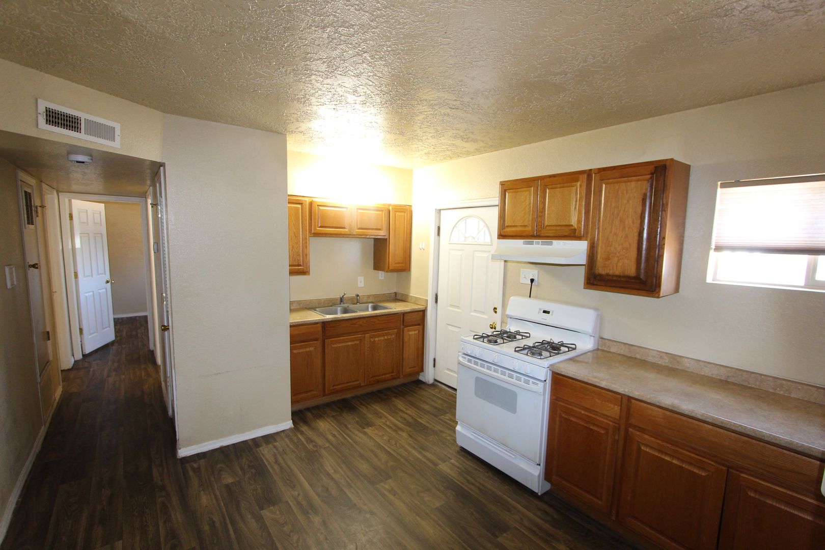 Flagstaff Apartment: 2108 N First St