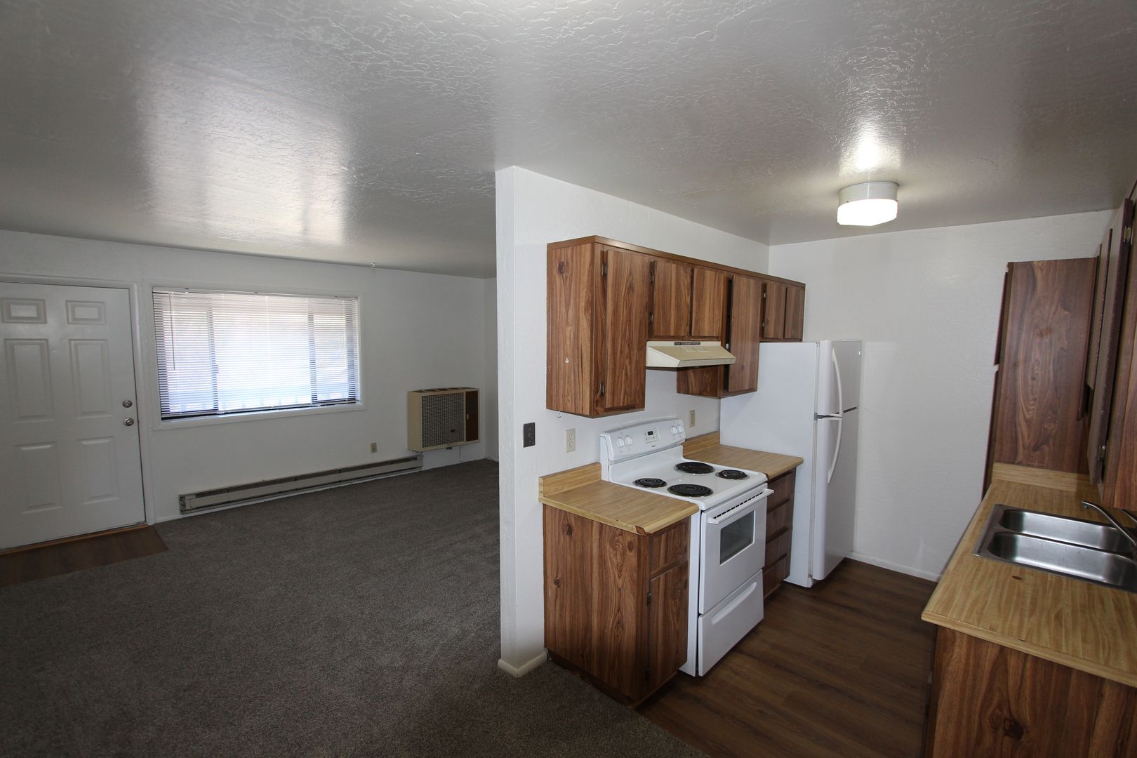 Flagstaff Apartment: 3818 S. Walapai Dr.