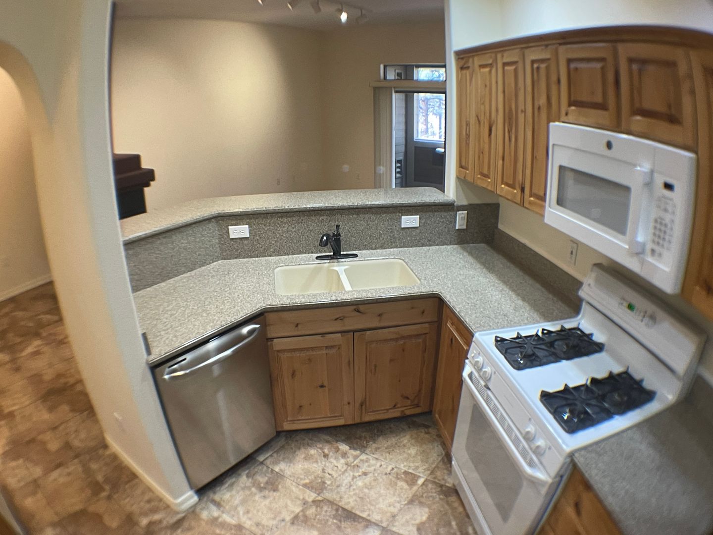 Flagstaff House: 1401 N Fourth St