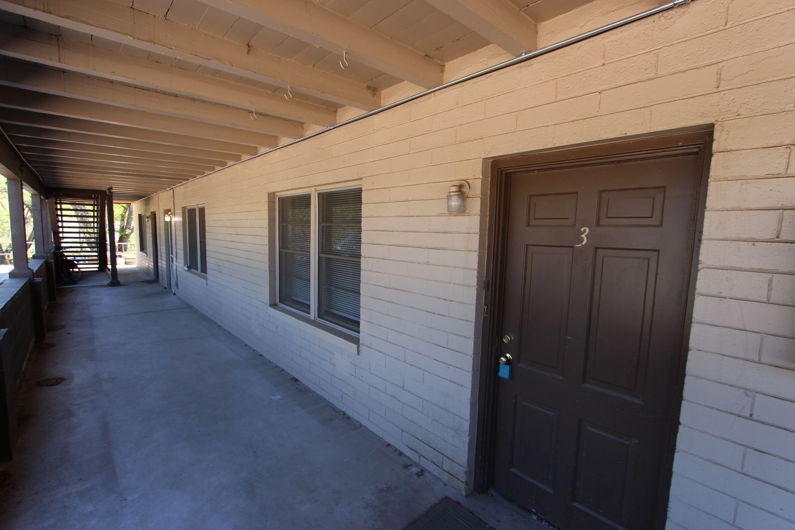 Flagstaff Apartment: 324 N San Francisco St