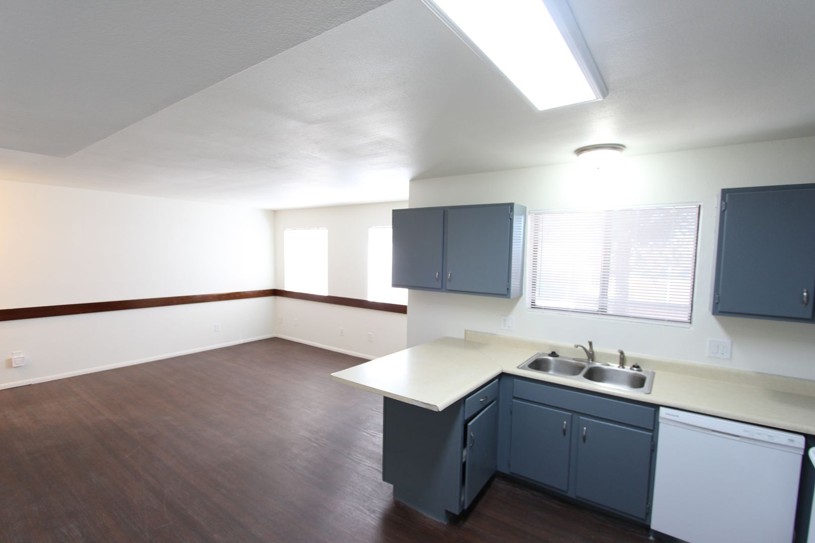 Flagstaff Apartment: 1927 E. Arrowhead Ave.
