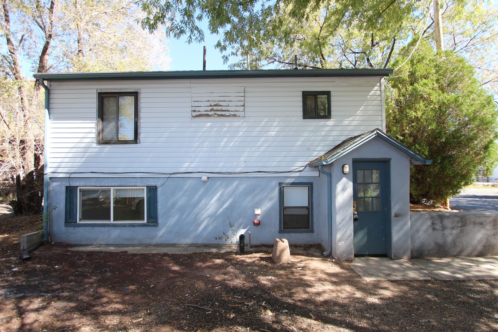 Flagstaff Apartment: 1801 N. East St