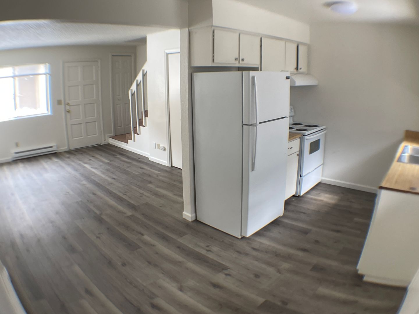 Flagstaff Apartment: 2110 N. East St.