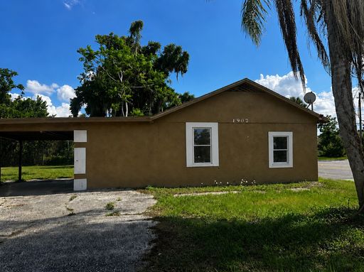 Move-In Ready Gem Near Downtown Orlando! – photo 1