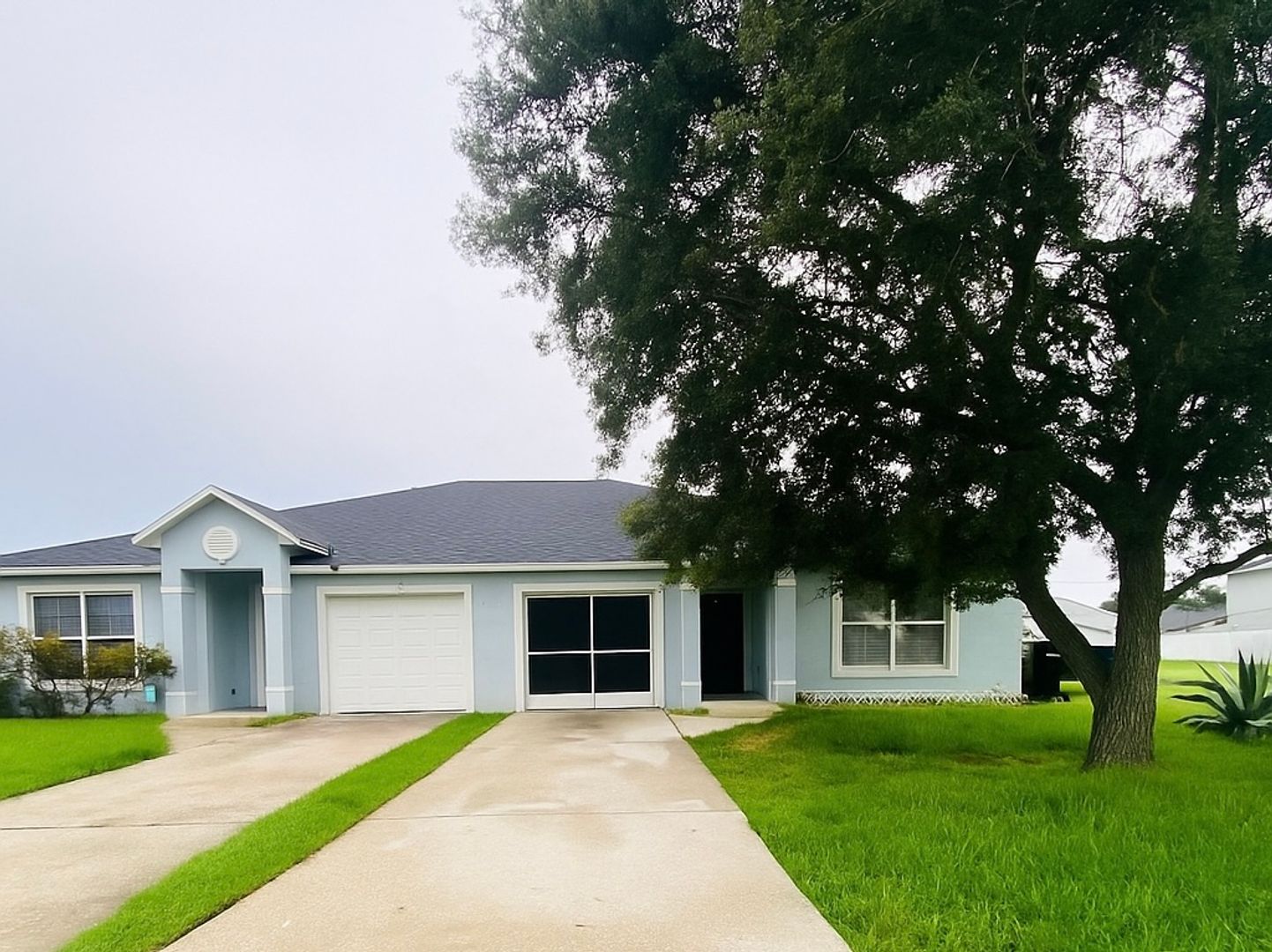 Kissimmee Apartment: 502 Albatross Drive