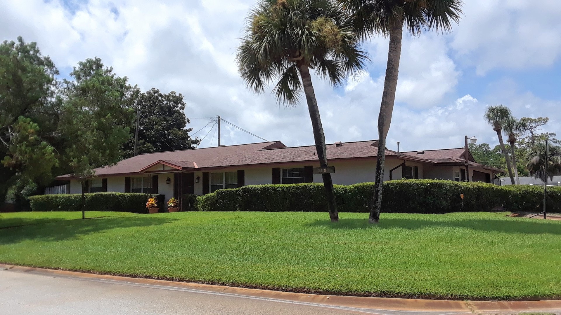 Daytona Beach House: 1144 Barbara Drive