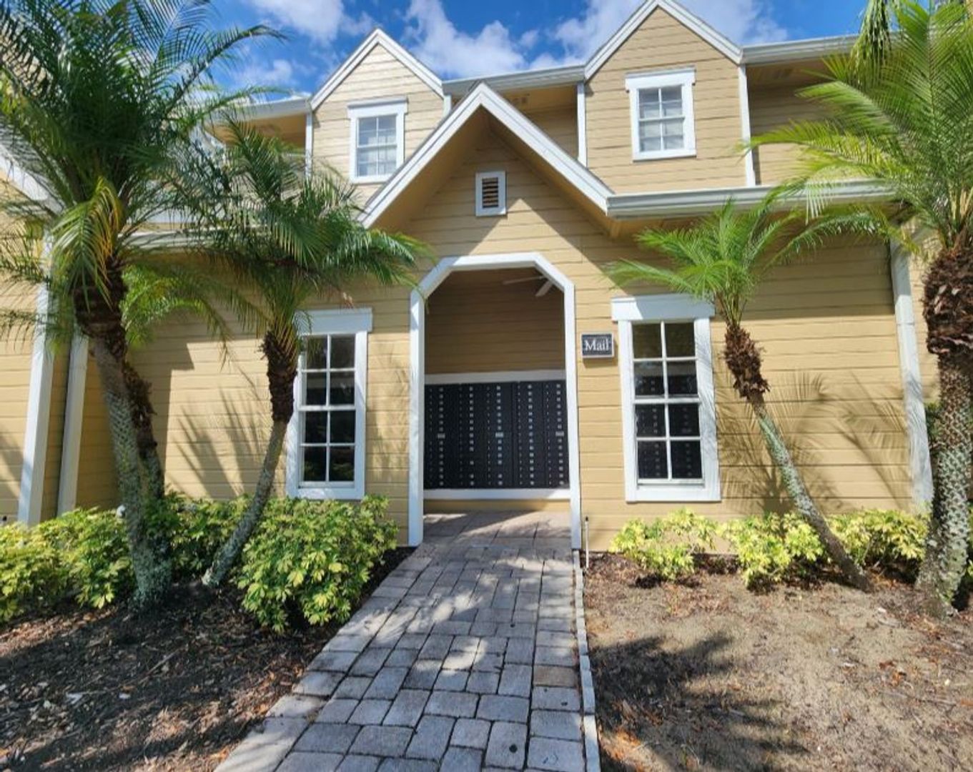 Orlando Apartment: 1017 S. Hiawassee Road Unit 3716