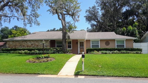Beautiful 4-Bedroom Pool Home in Ormond Beach Lawn & Pool Care Included! – photo 1
