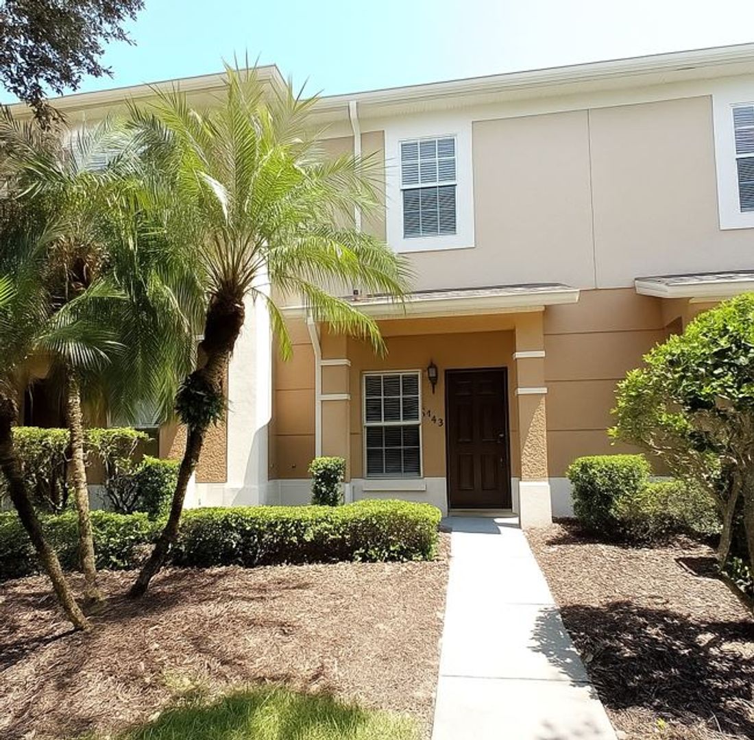 Davenport House: 764 Chelsea Dr