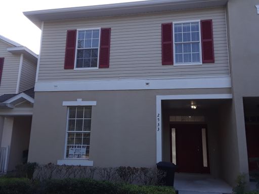 4 Bedrooms 3 Bath Townhome with Water View in Travalgar Village, Kissimmee! – photo 1