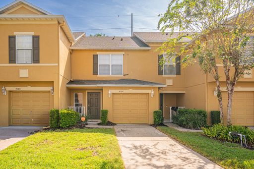 OVIEDO 2 Beds 2.5 Baths New Carpet and Excellent Schools – photo 1