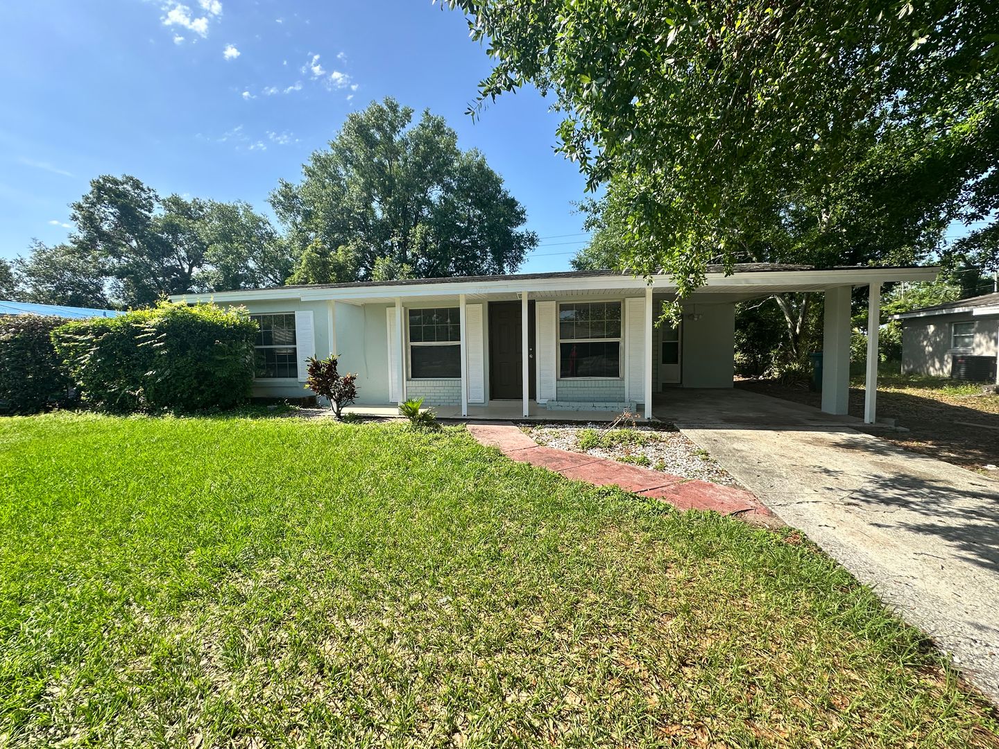 Orlando House: 4072 Kirkland Blvd