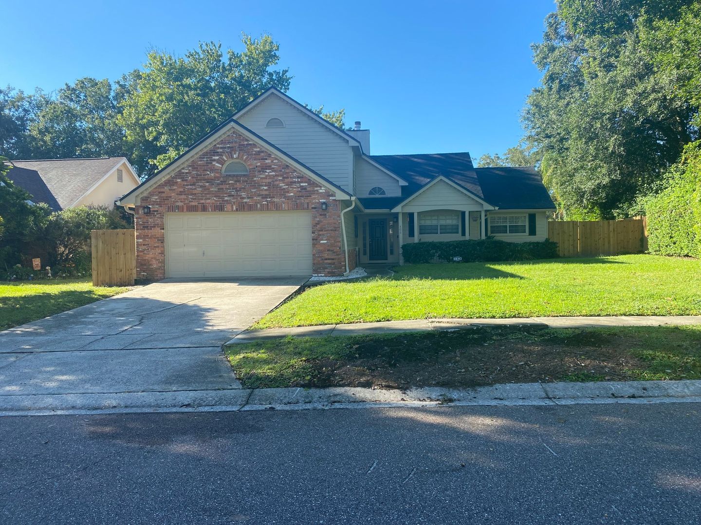 Lake Mary House: 303 Silver Pine Drive