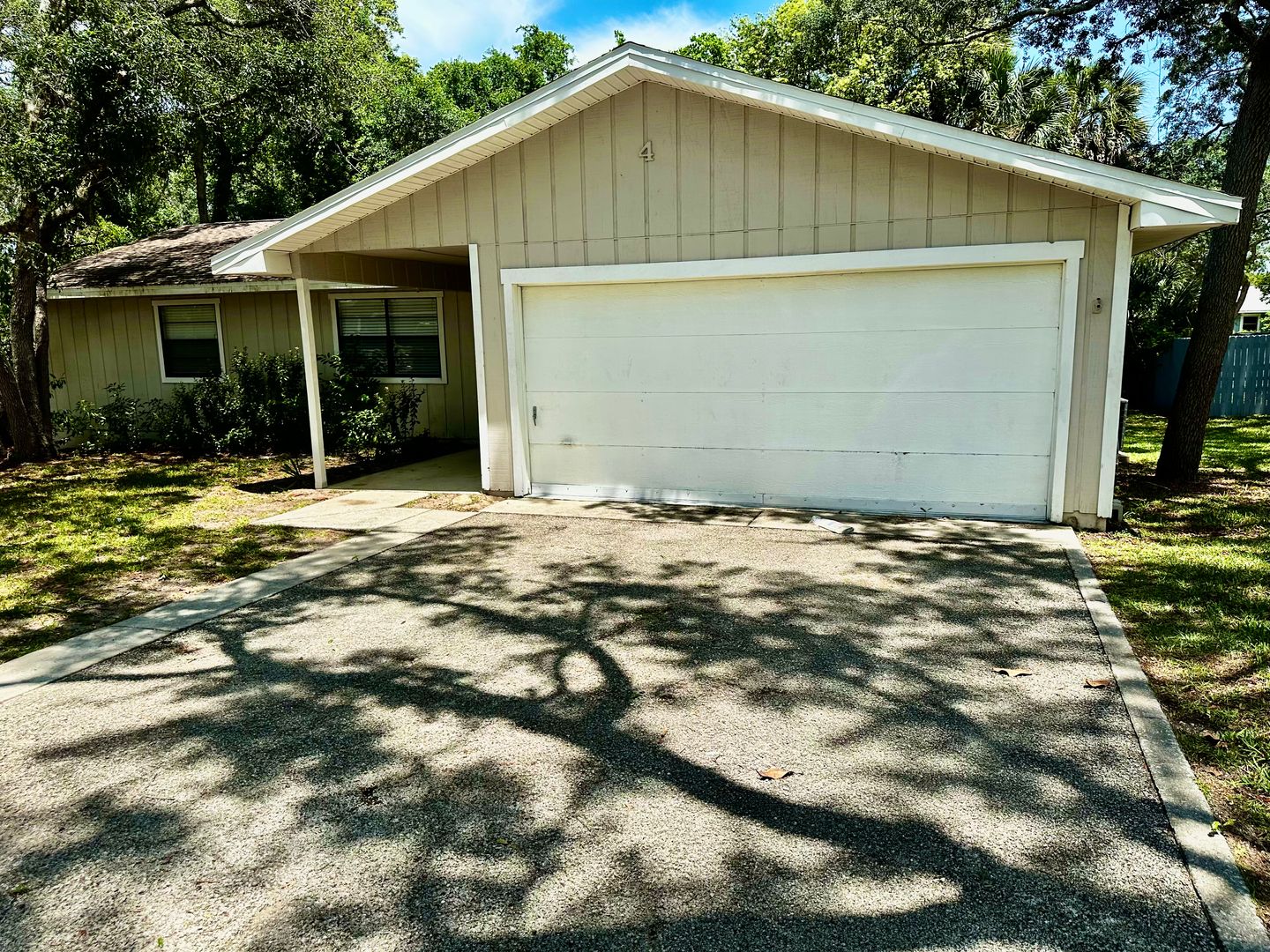 Port Orange House: 4 Black Jack Circle