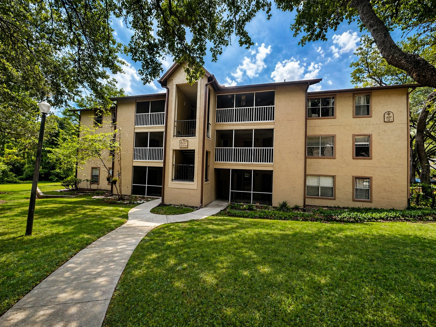 Altamonte Springs Apartment: 637 Buoy Lane