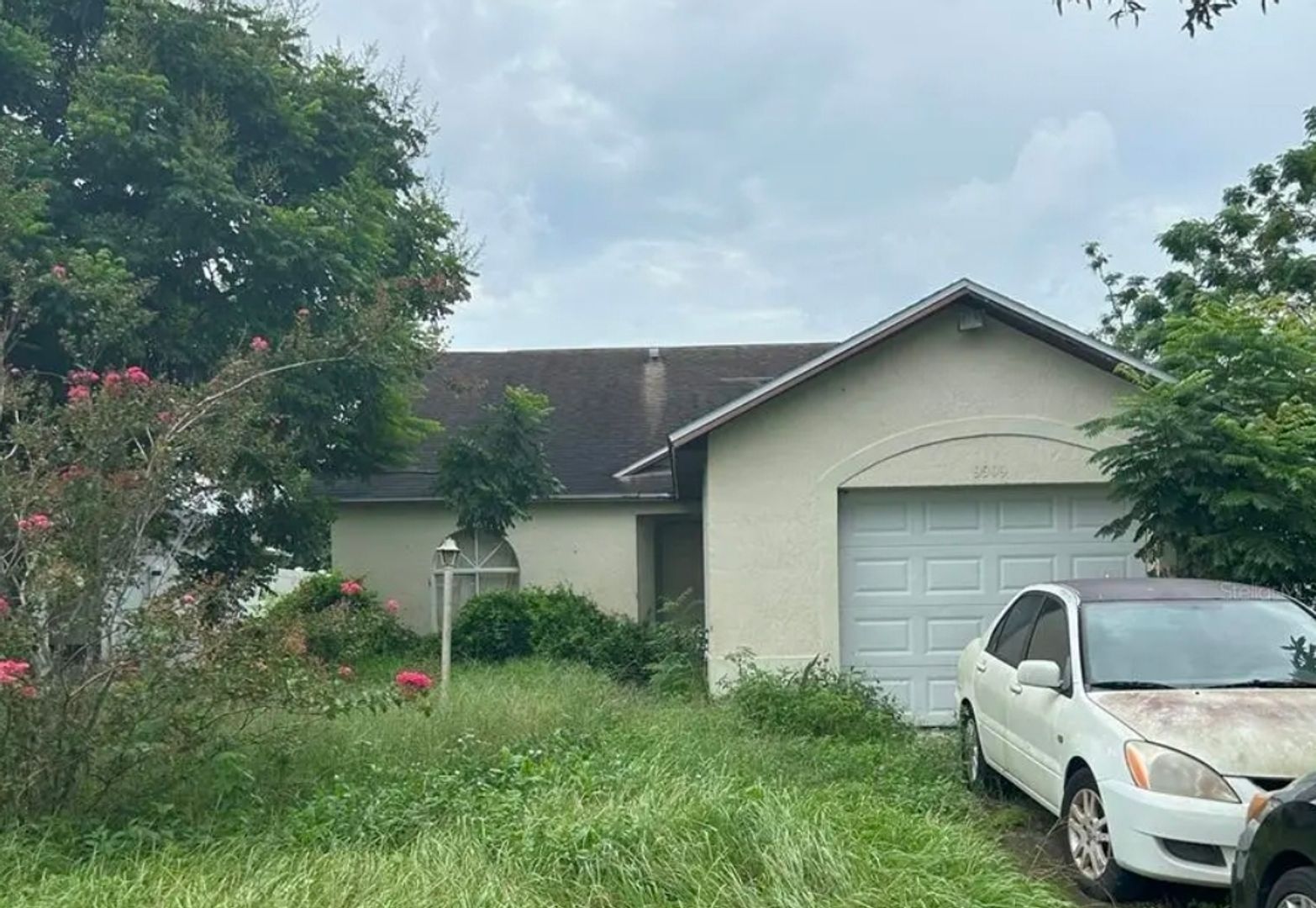 Orlando House: 9909 Flynt Circle