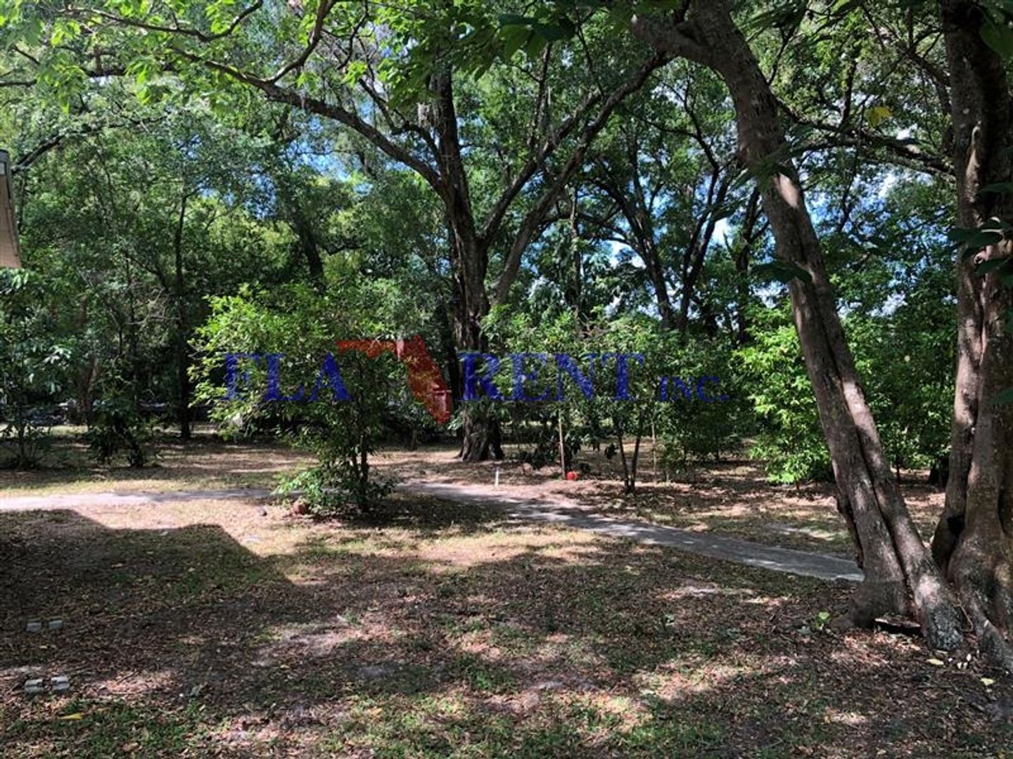 Altamonte Springs House: 1080 Academy Drive