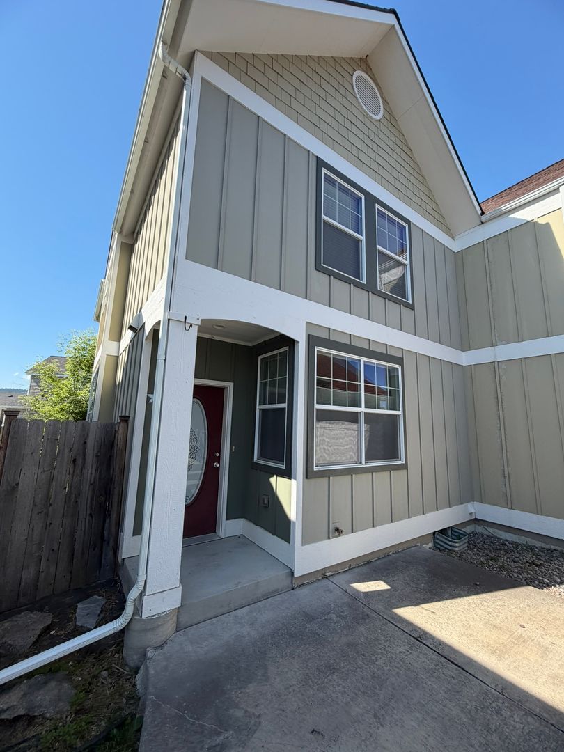 Kalispell Townhome: 1222 8th Street West