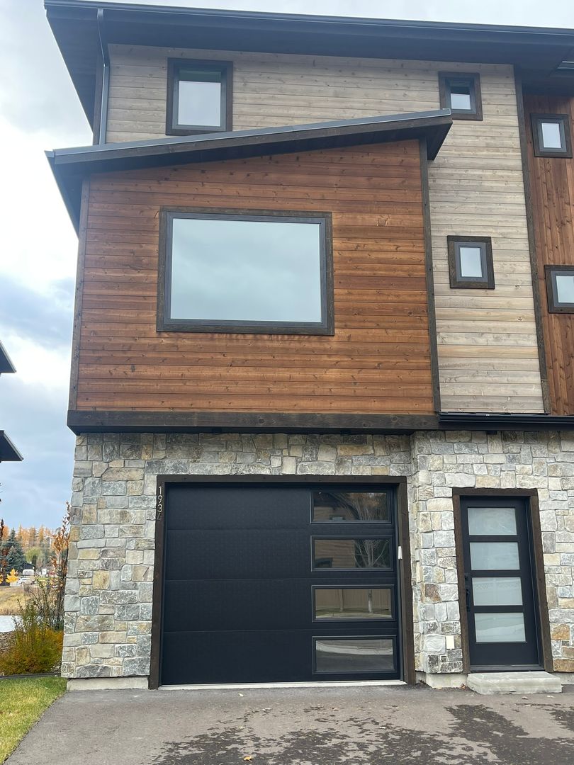 Whitefish House: 1934 Whitefish Avenue