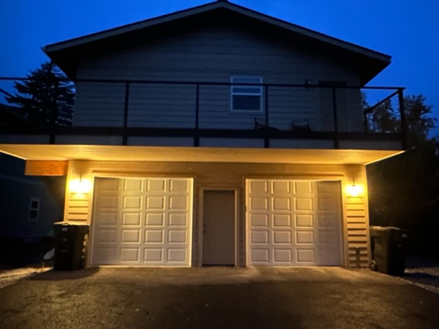 Whitefish House: 553 Park Ave