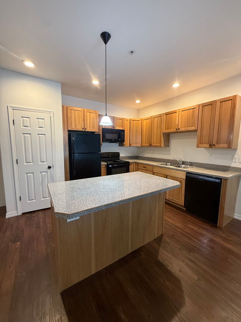 Columbia Falls Apartment: 1629 4th Ave W