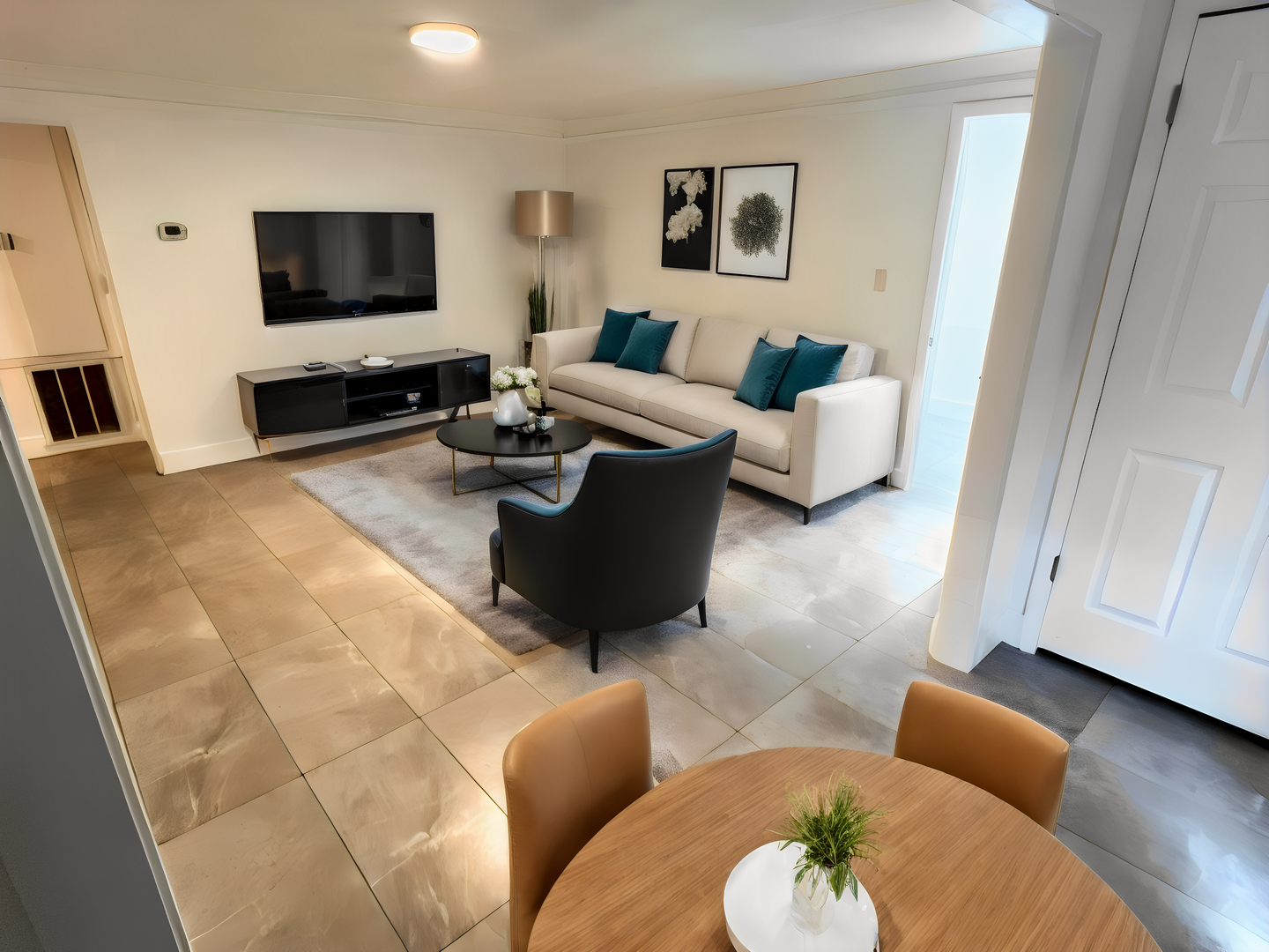 Orlando Apartment: 70 W. Muriel St