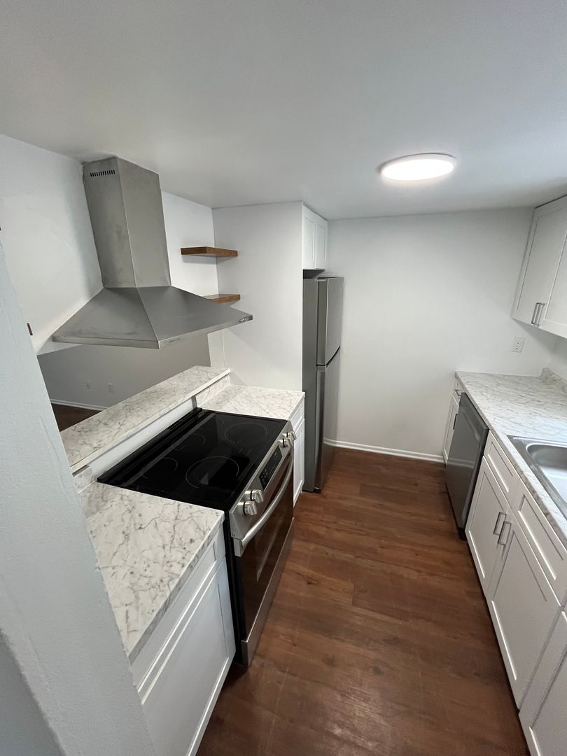 Ocala Townhome: 2201 SE 14TH Ave