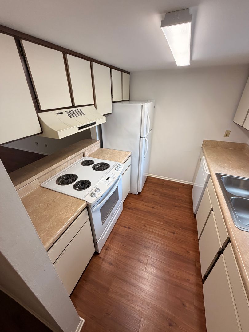 Ocala Townhome: 2201 SE 14TH Ave