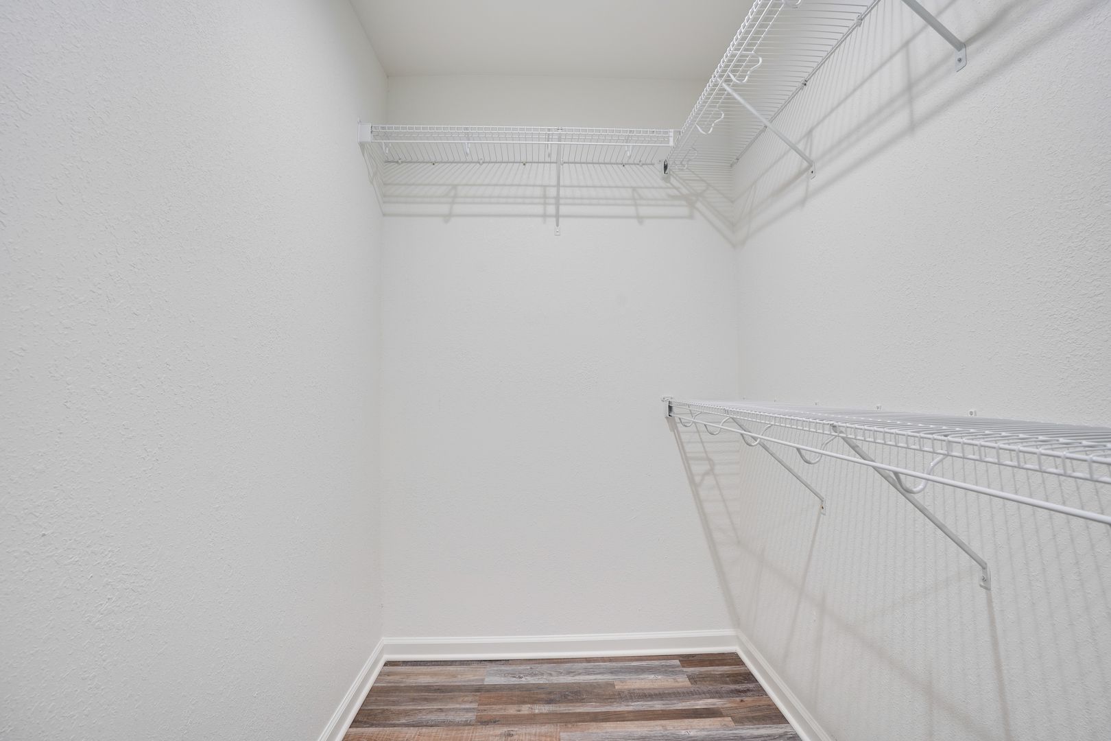 Murray Apartment: 2112 Primitive Drive