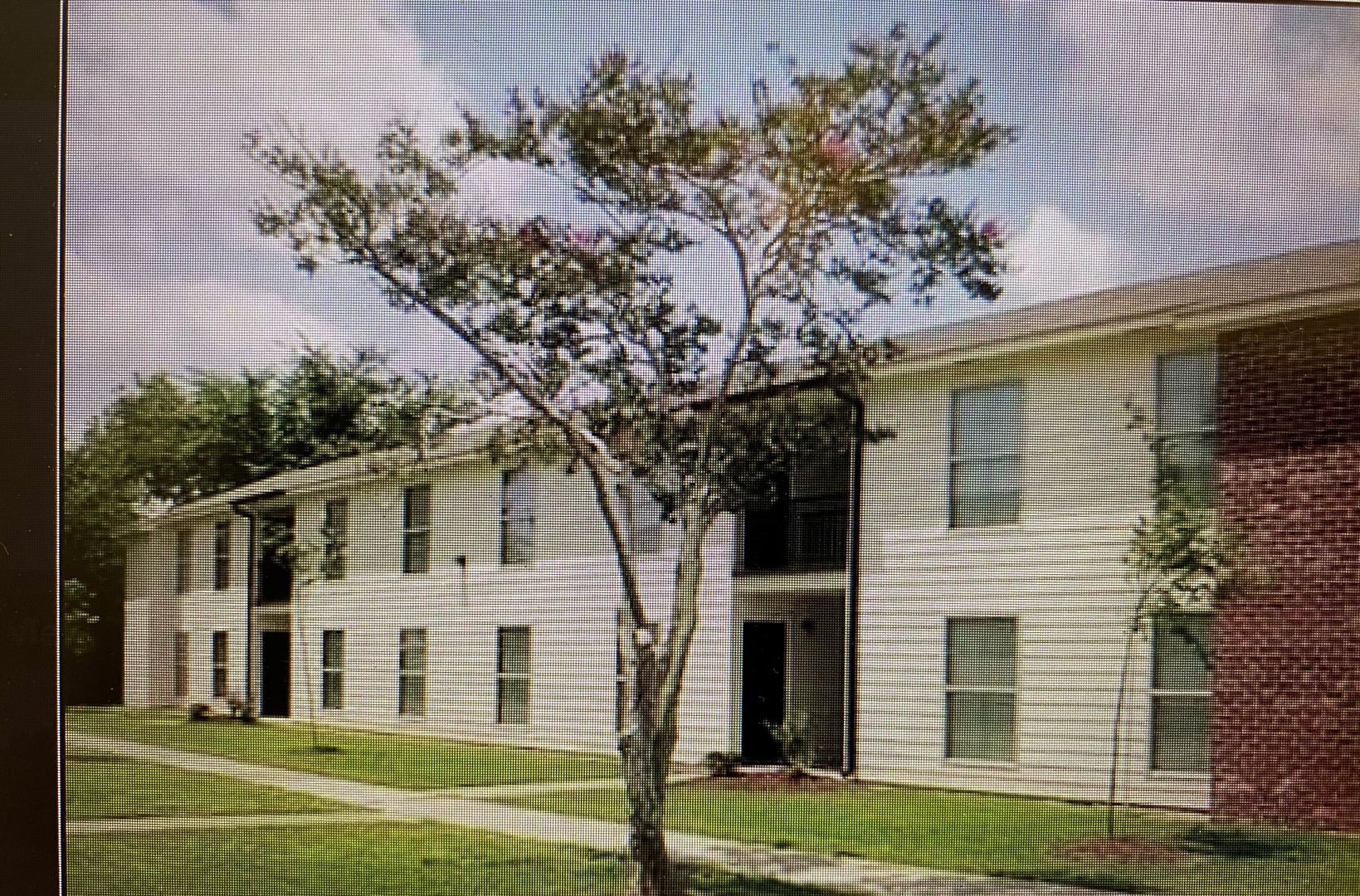 Lake Charles Apartment: 127 East Street