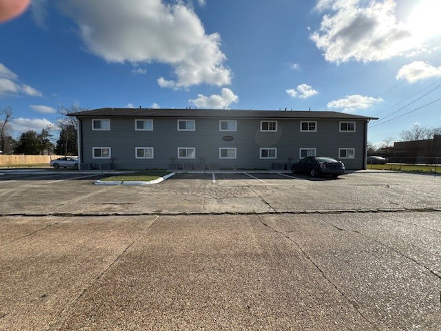 Lake Charles House: 1602 Moss St. #2