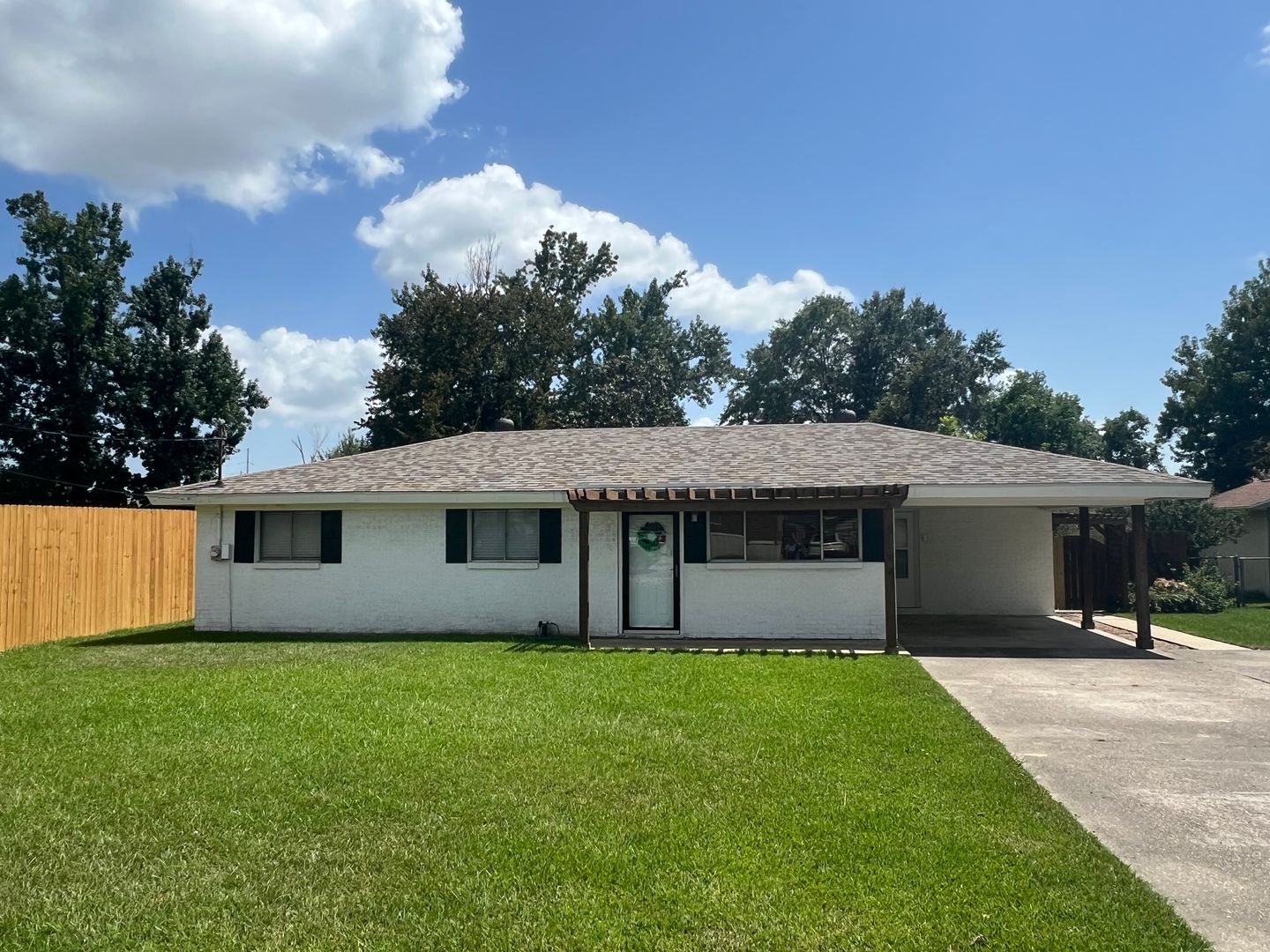Sulphur House: 2144 Kathy Dr