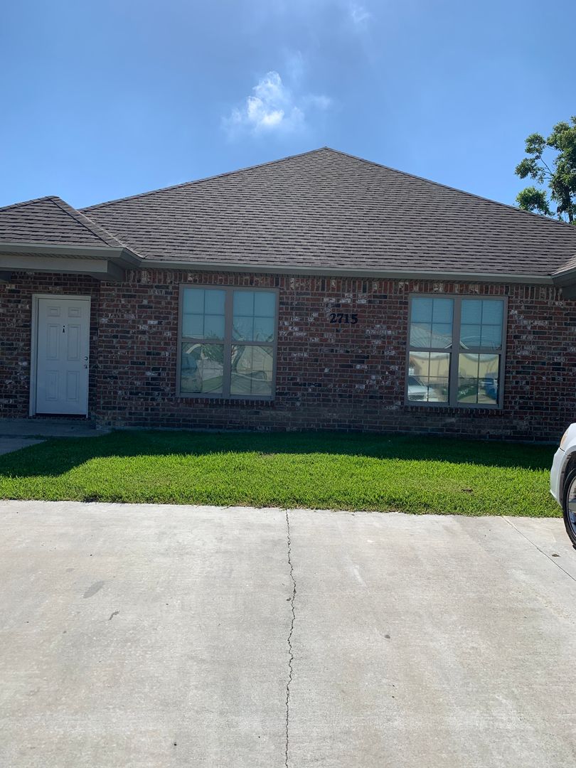 Lake Charles Condo: 2715 Deaton Street Apt A