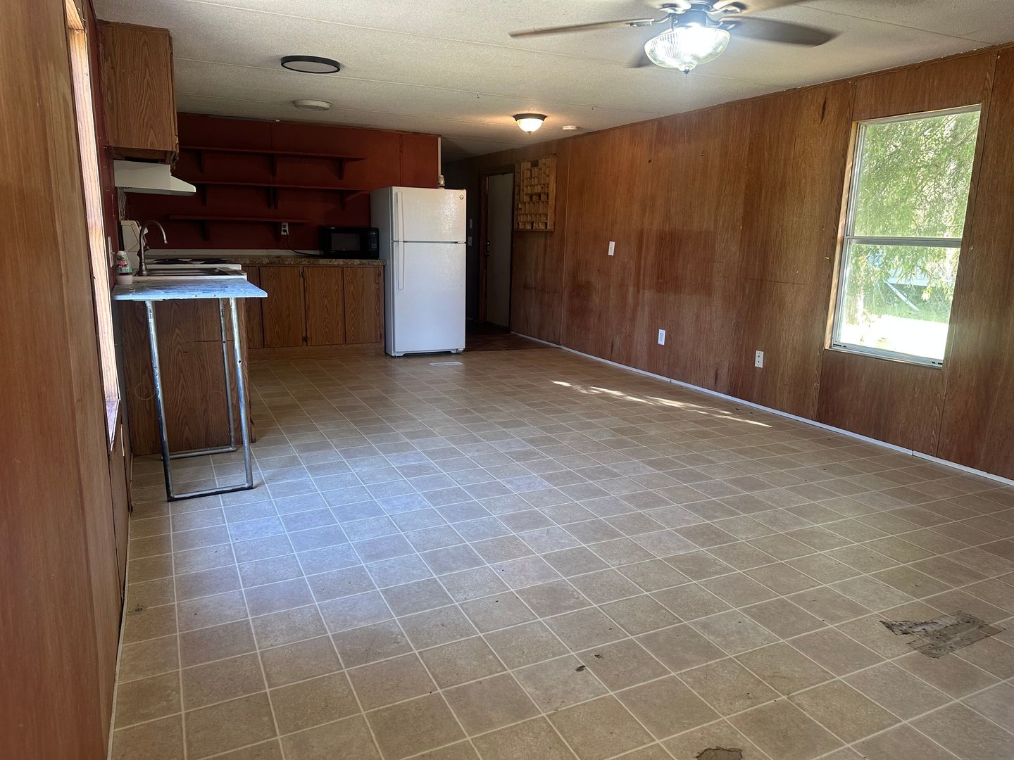 Grosse Tete House: 76360 S.P. Dump Rd.