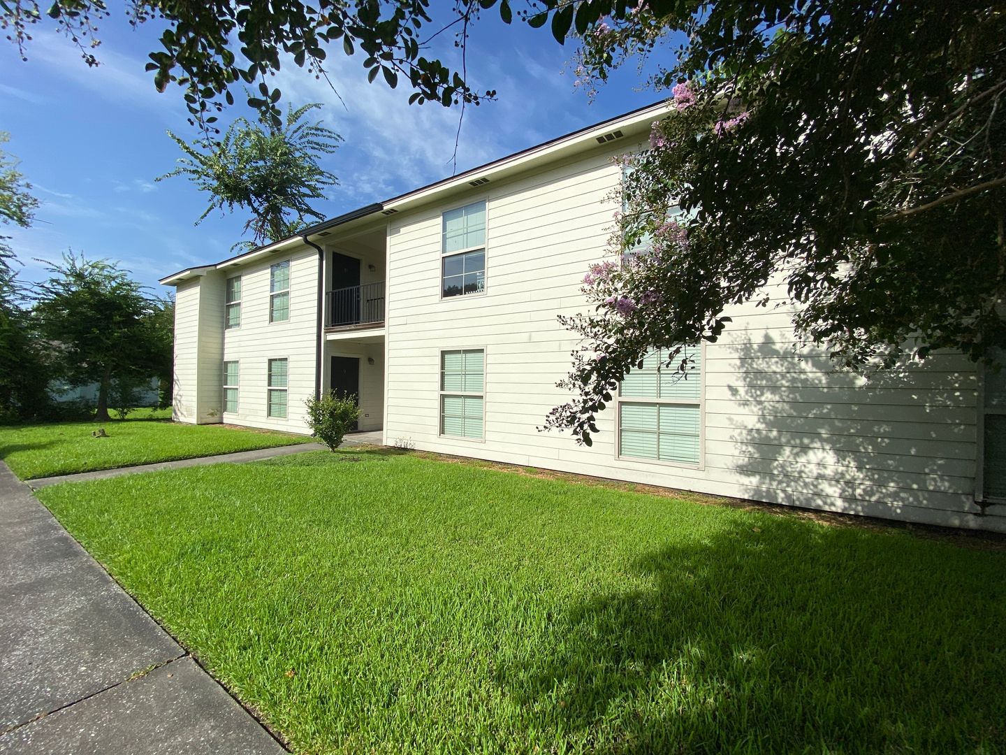Lake Charles Apartment: 127 East Street