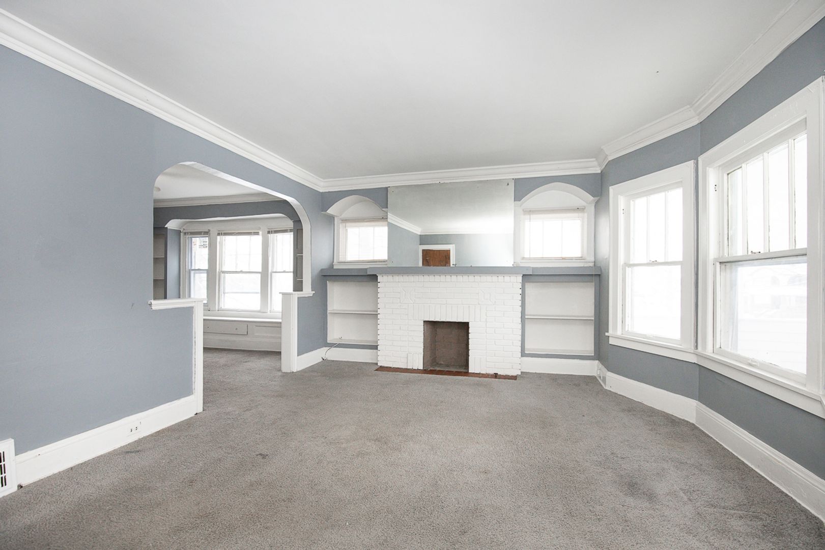 cleveland Apartment: 3584 E 151