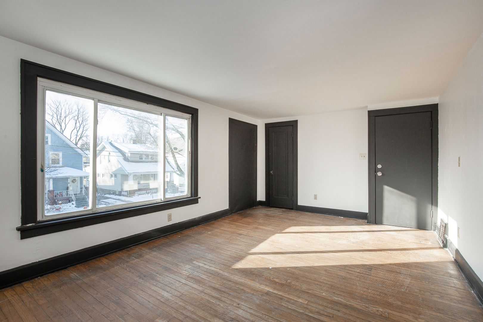 Cleveland Apartment: 7610 Dearborn