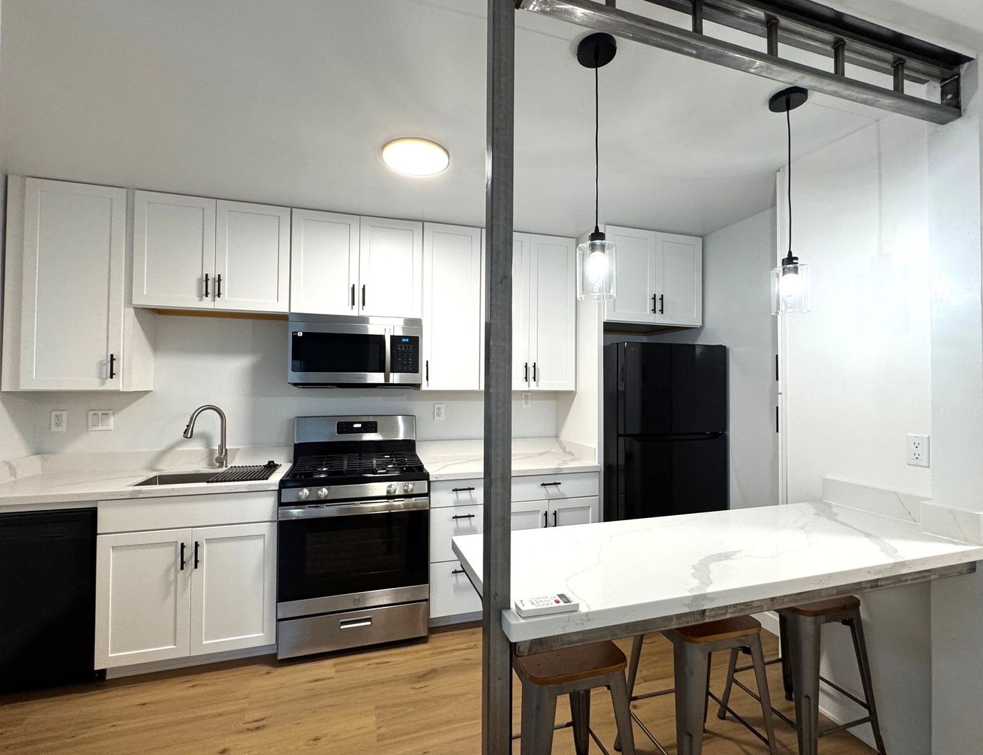 La Mesa Apartment: 4550-4560 Palm Ave. and