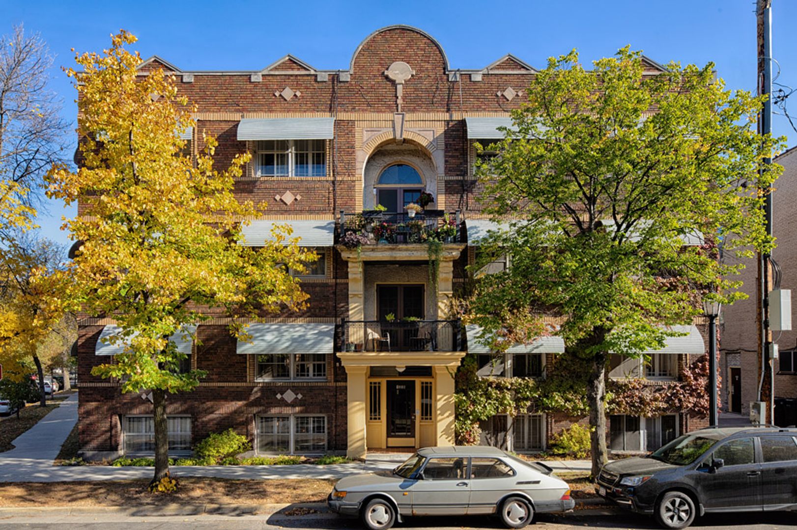 Minneapolis Apartment: 1316 West 25-1/2 Street