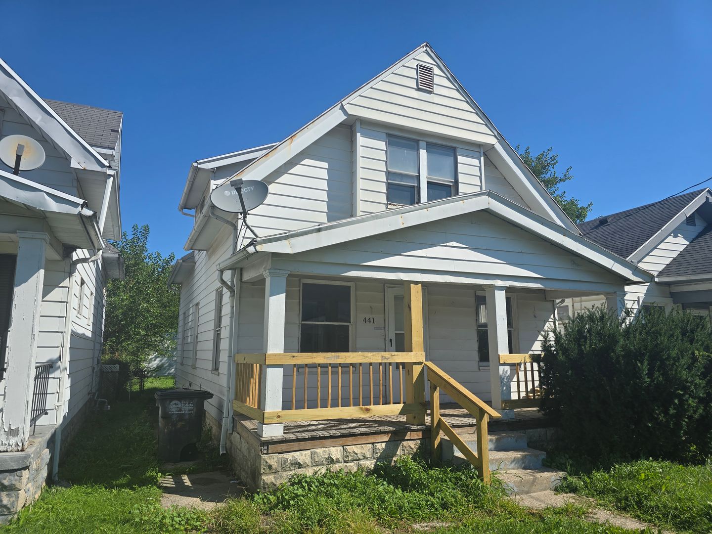 Toledo House: 441 E Weber