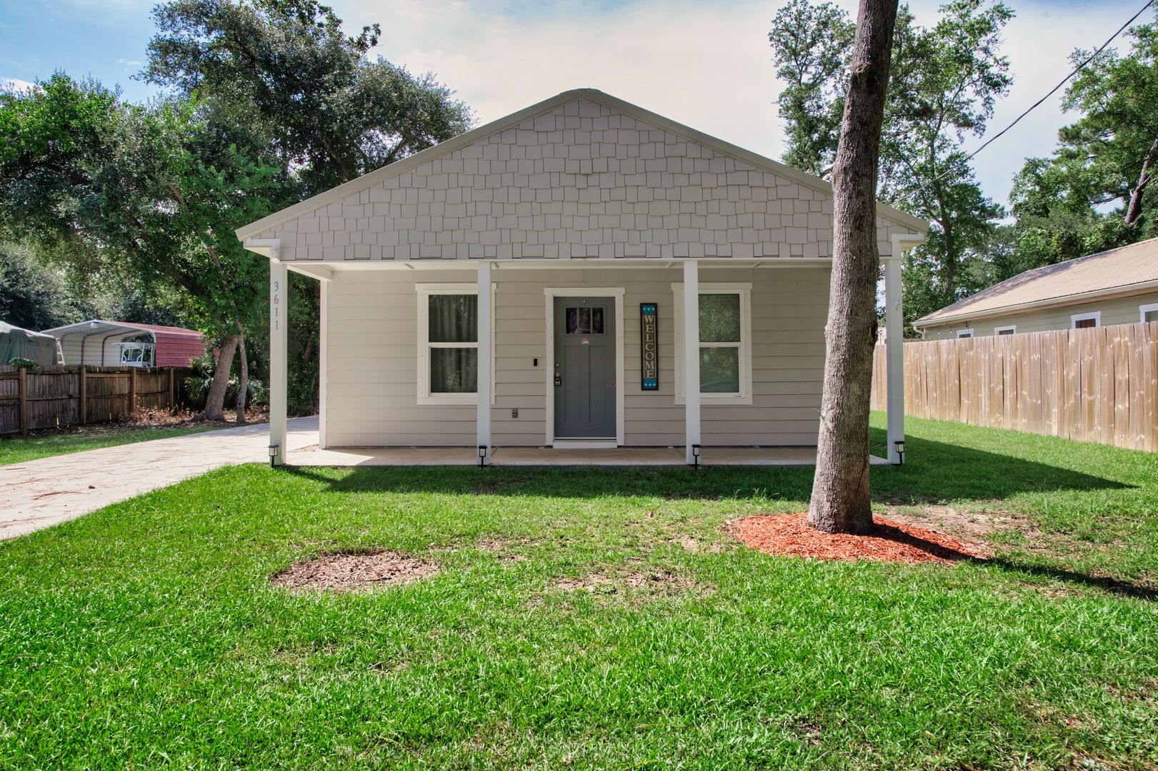 Pensacola House: 3611 Stonewall Ave